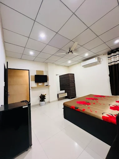Single AC Room at Sukanya Coral